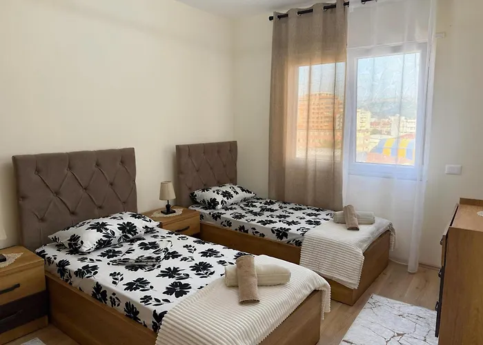 Апартаменты Downtown Gem 2 *