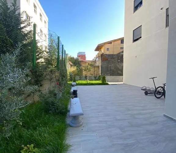 Downtown Gem 2 * Шкодер