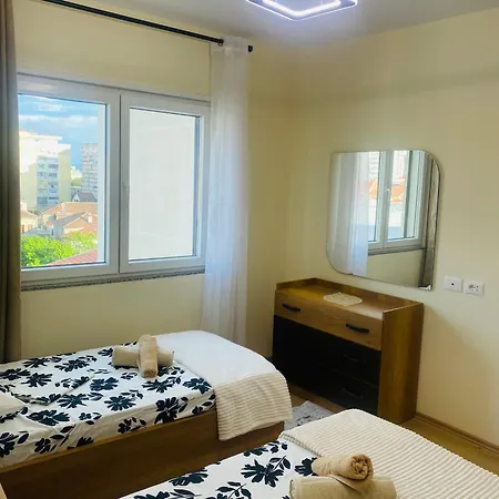 Apartment Downtown Gem 2 Shkoder