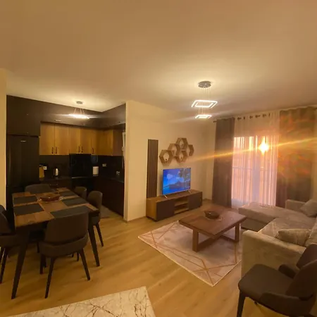 Downtown Gem 2 * Shkoder